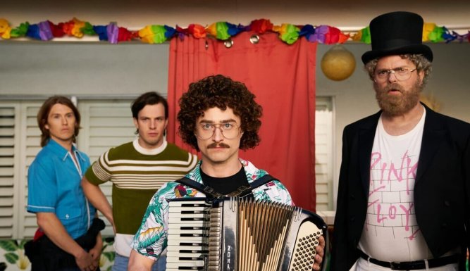 Weird : The Al Yankovic Story