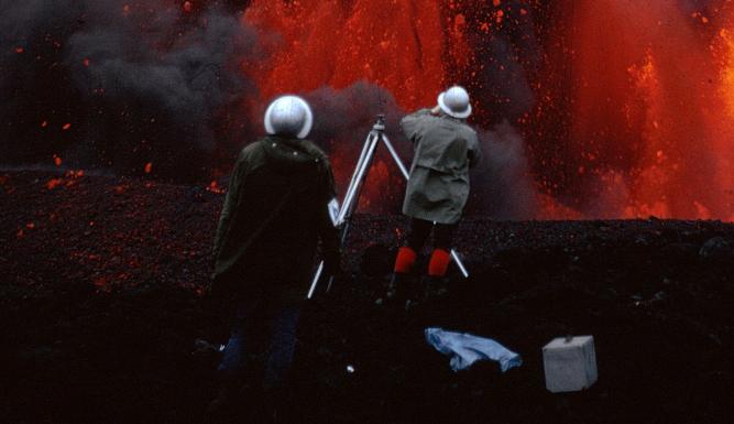 Au coeur des volcans : requiem pour Katia et Maurice Krafft