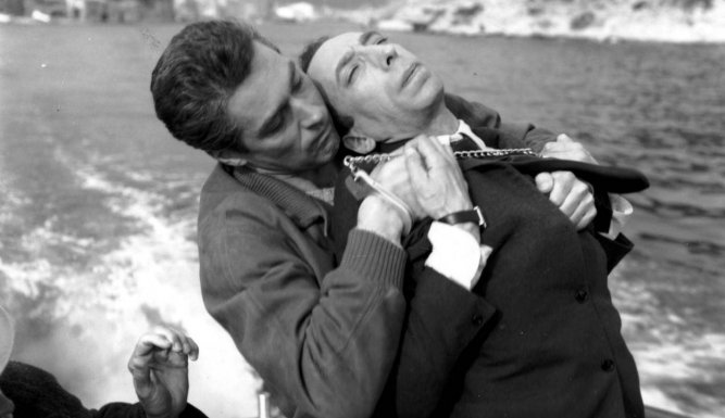 OSS 117 se déchaîne