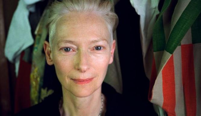 Tilda Swinton, le geste et le genre